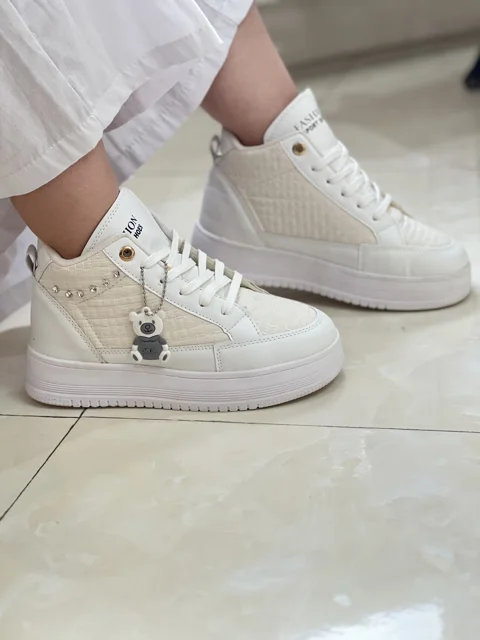 نیم‌ بوت زنانه خرسی سفید